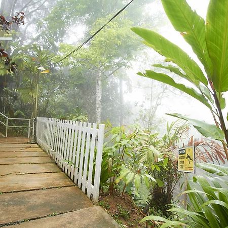 Bellevue The Penang Hill Hotel, Bukit Bendera Ayer Itam Bagian luar foto